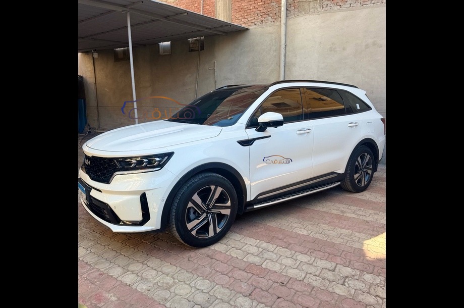 Sorento Kia White