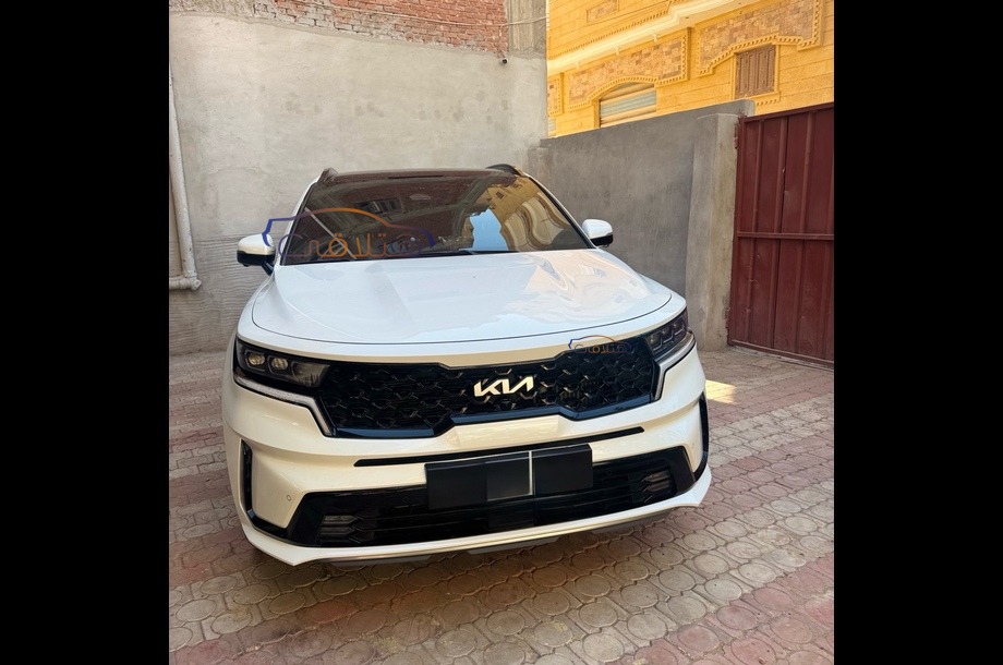 Sorento Kia White