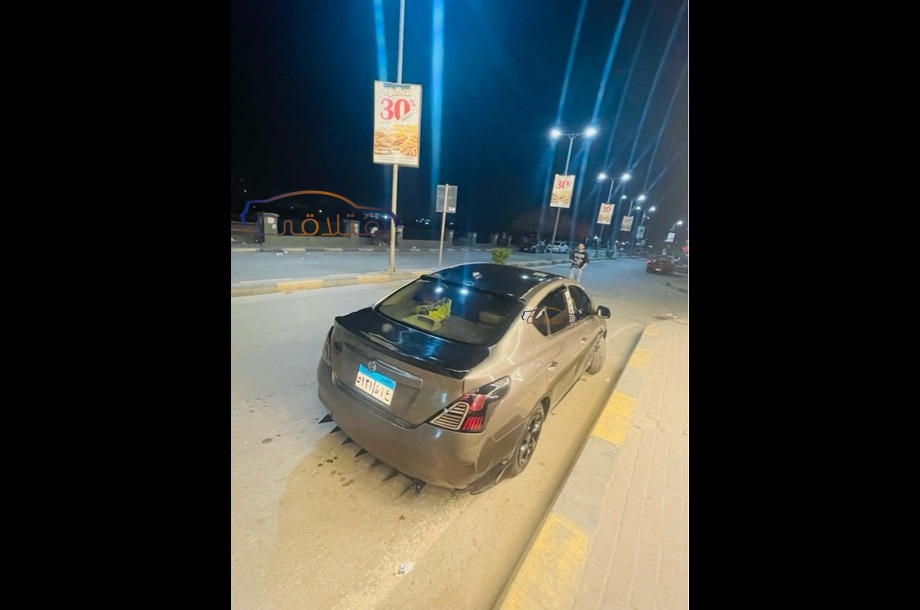 Sunny Nissan برونزي