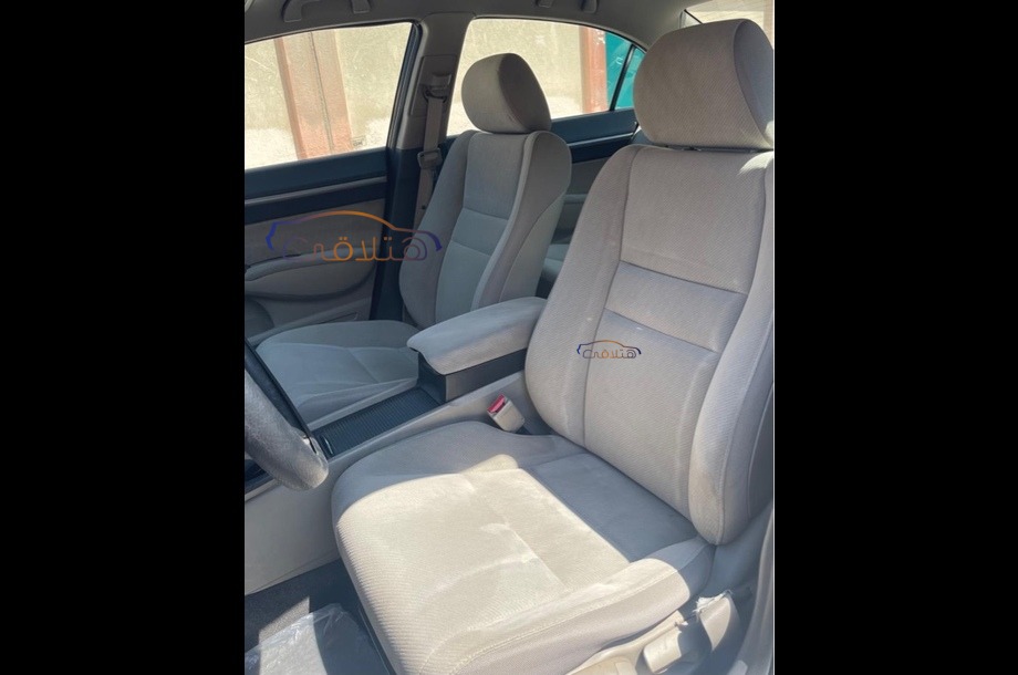 Civic Honda رمادي