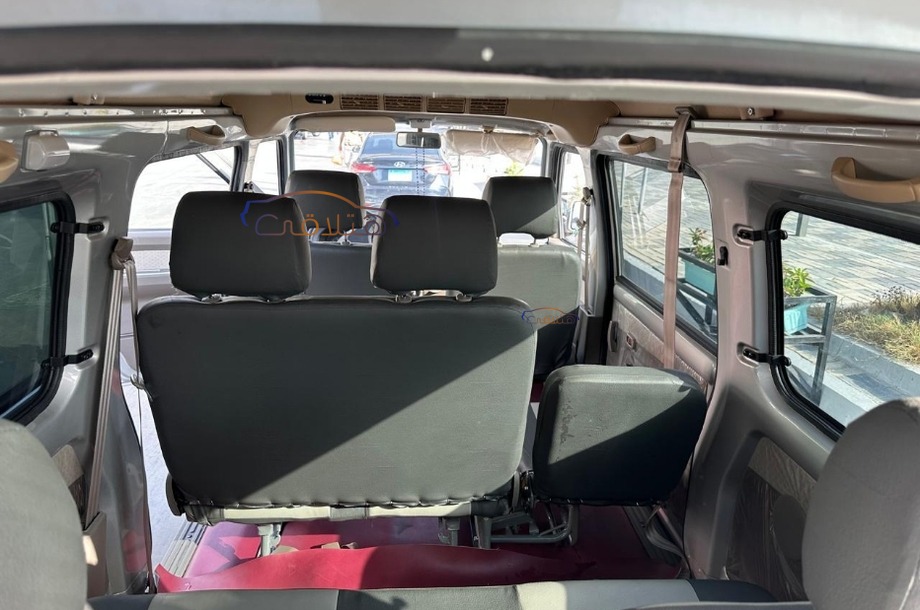 N300 Chevrolet فضي