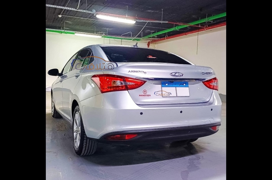 Arrizo 5 Chery فضي