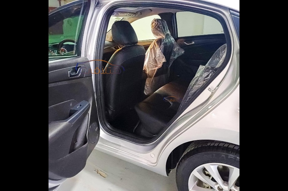 Arrizo 5 Chery فضي