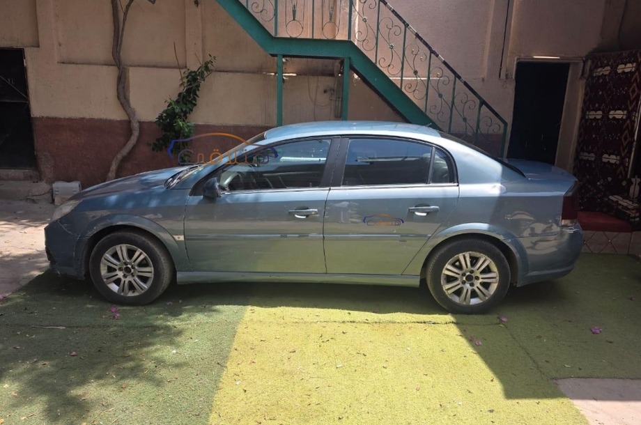 Vectra Opel سماوى