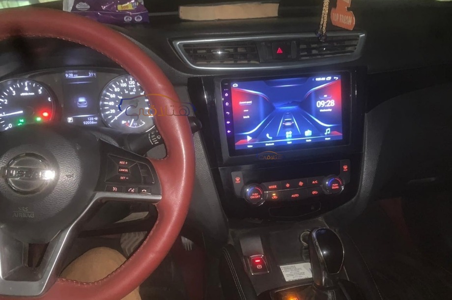 Qashqai Nissan White