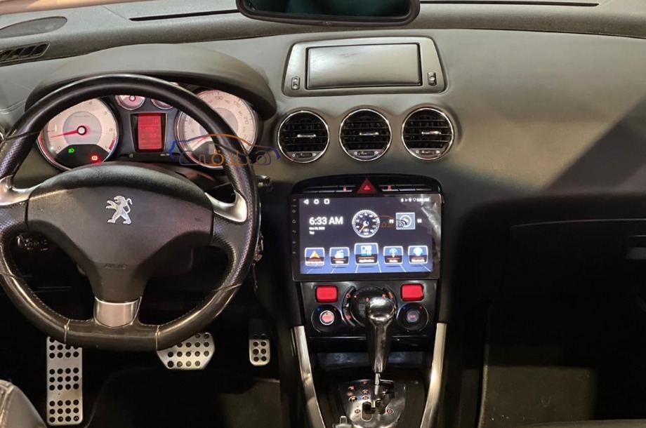 308 Peugeot أبيض