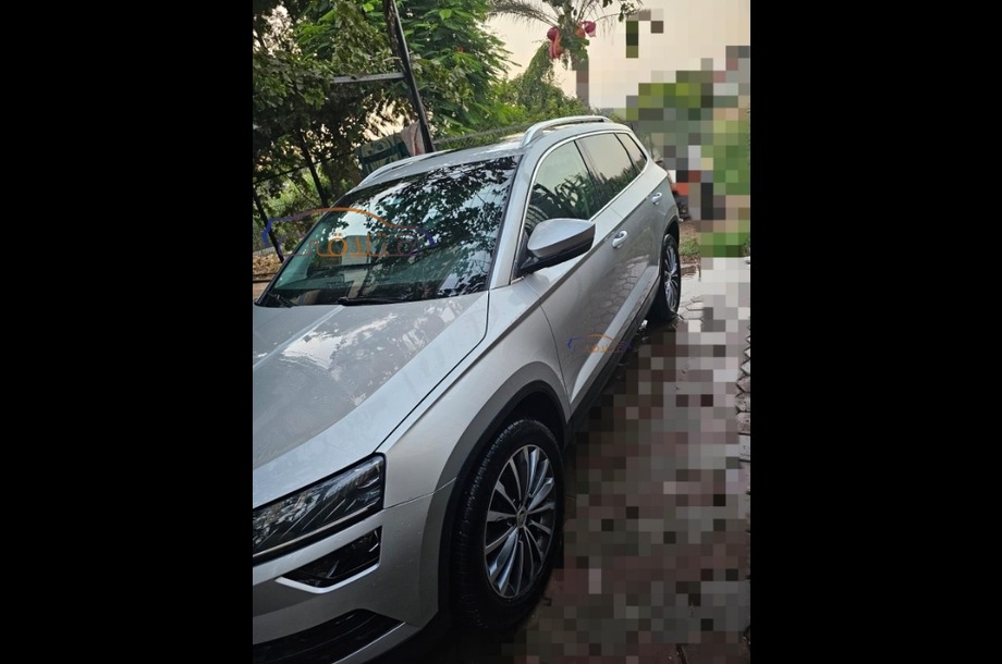Karoq Skoda فضي