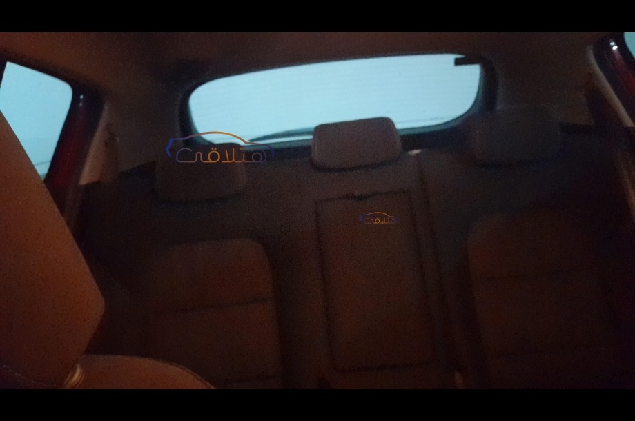 Sportage Kia احمر غامق