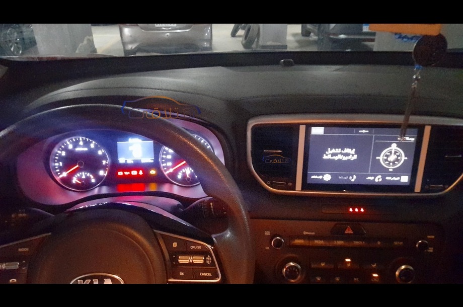 Sportage Kia احمر غامق