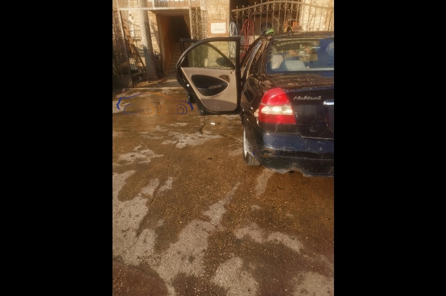 Nubira 2 Daewoo أسود