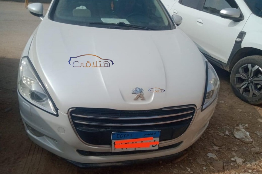 508 Peugeot أبيض