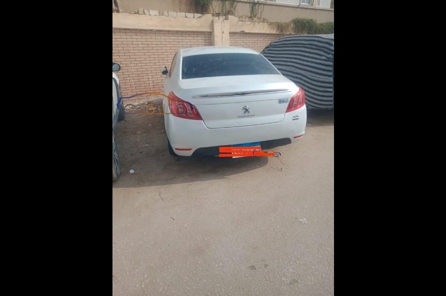 508 Peugeot أبيض