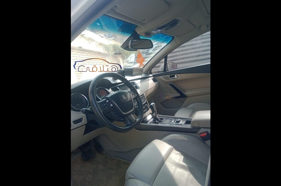 508 Peugeot أبيض