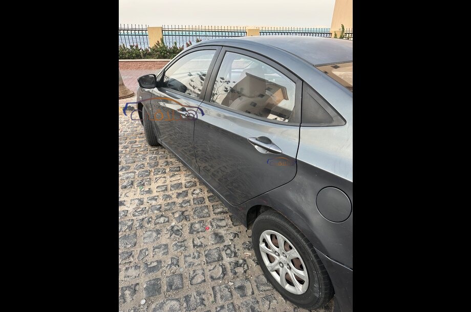 Accent RB Hyundai Gray