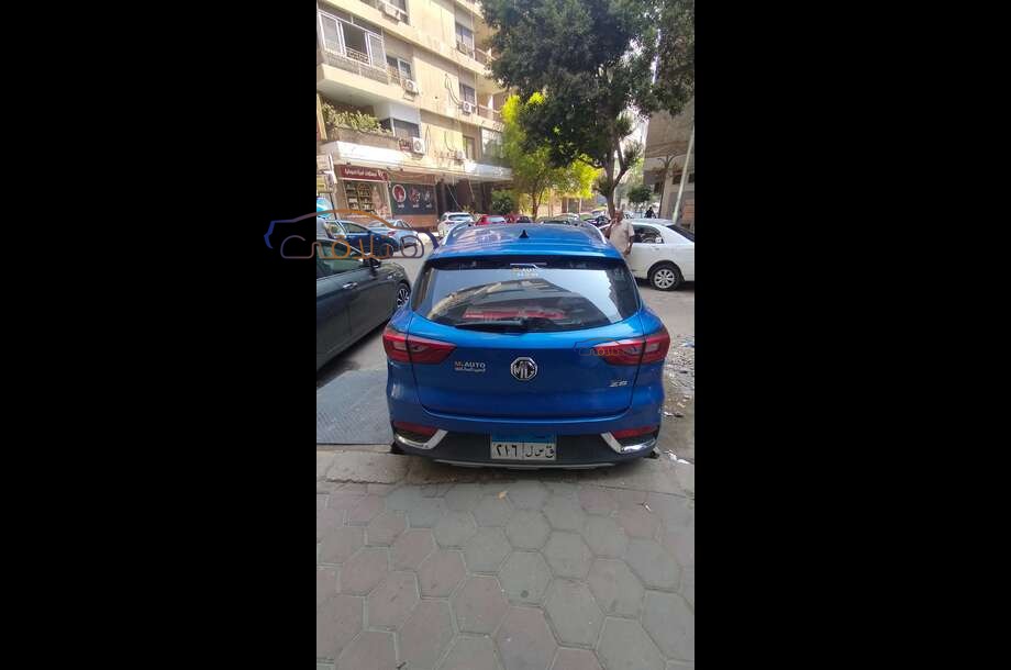 ZS MG أزرق