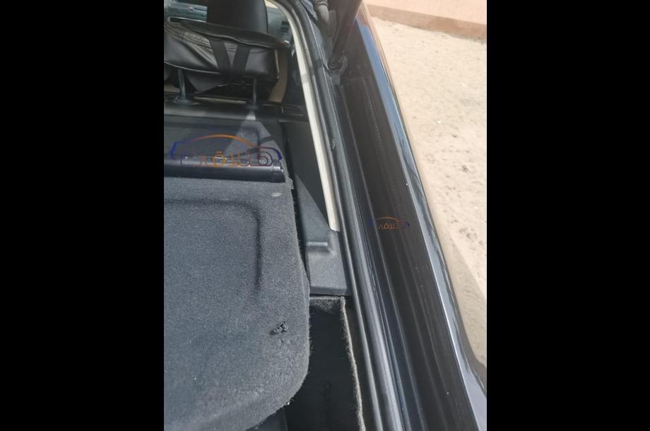 Fantasia Skoda أسود