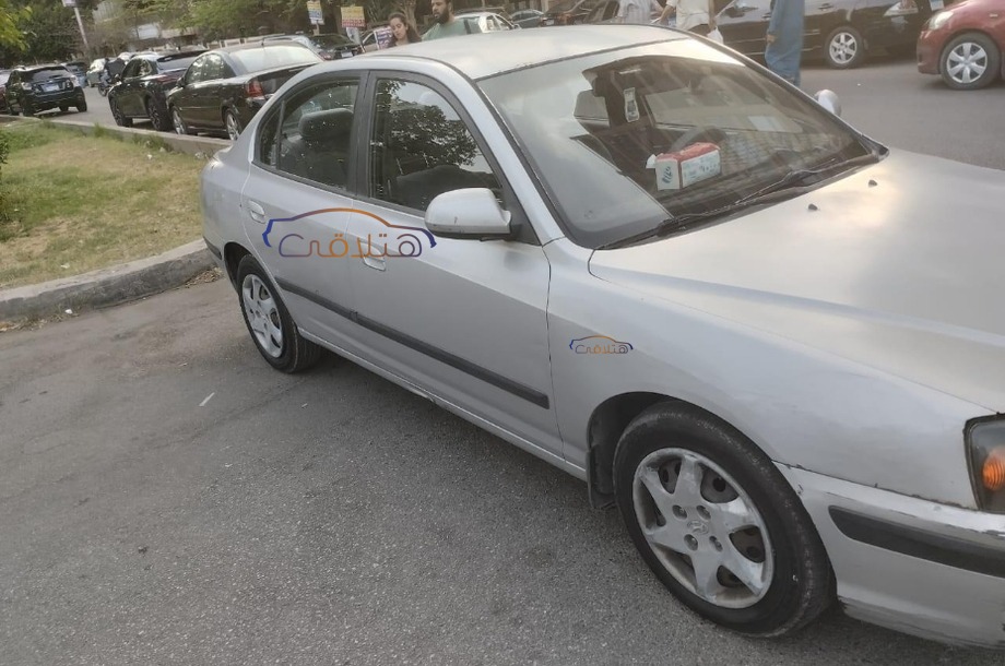 Elantra Hyundai Silver