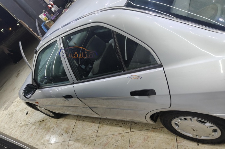 Lancer Crystala Mitsubishi Silver