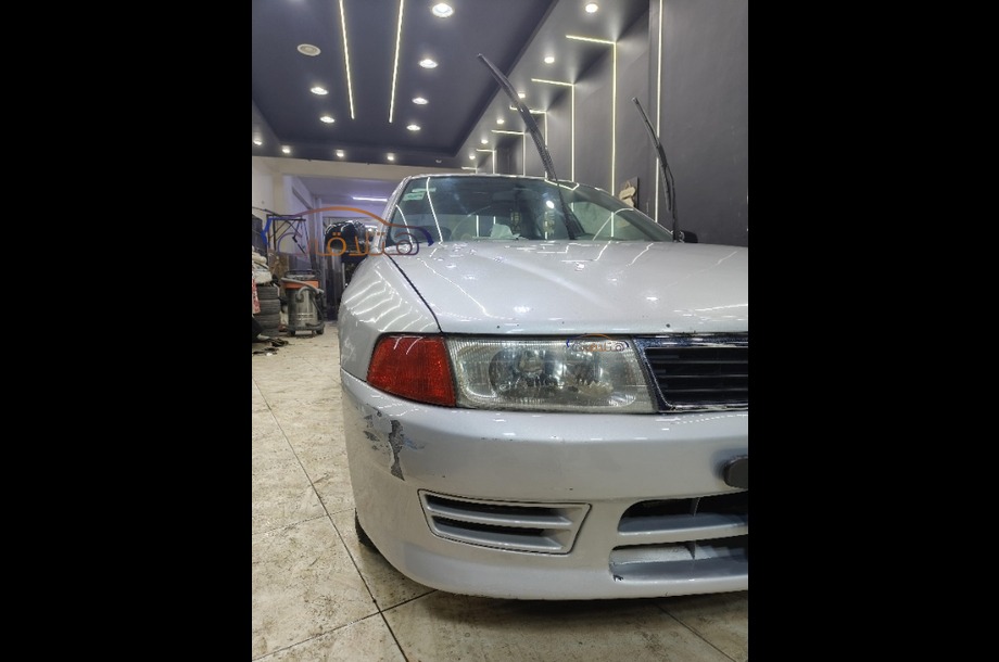 Lancer Crystala Mitsubishi Silver