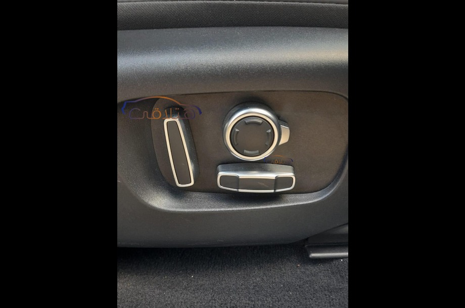 Evoque Land Rover Bronze