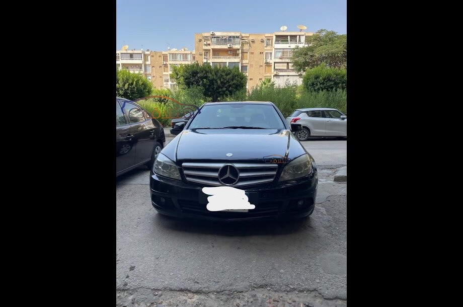 C 180 Mercedes Black