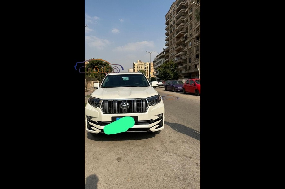 Prado Toyota أبيض