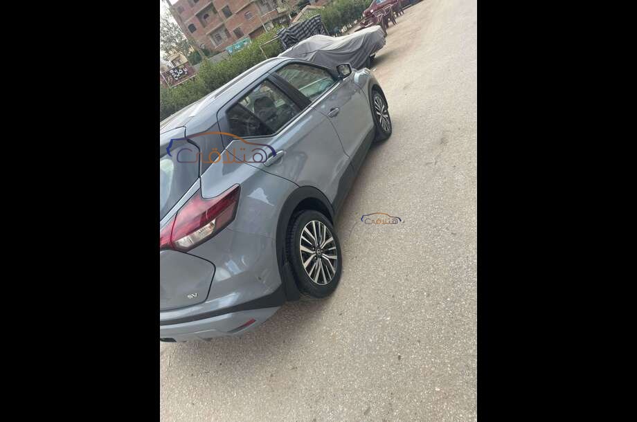 Kicks Nissan فيراني