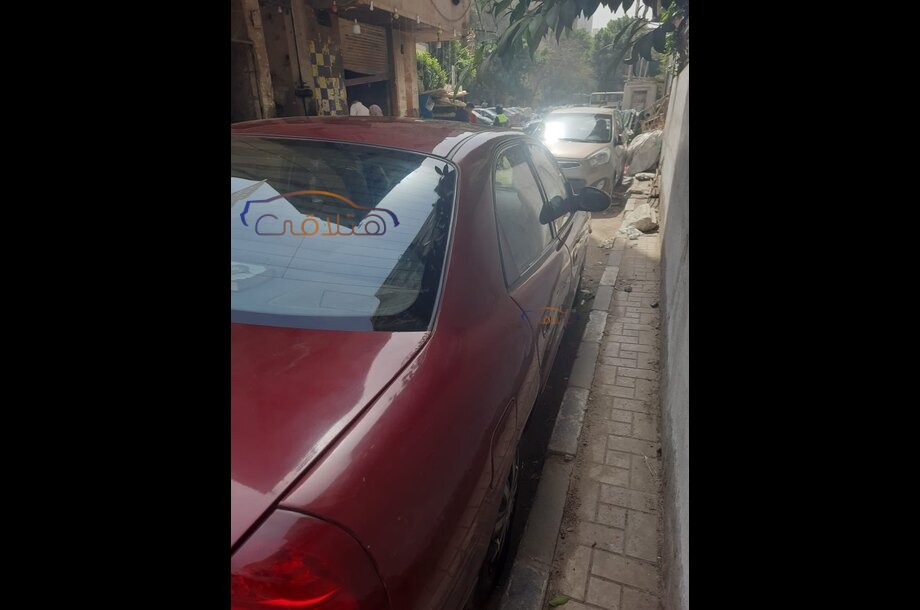 Nubira 2 Daewoo احمر