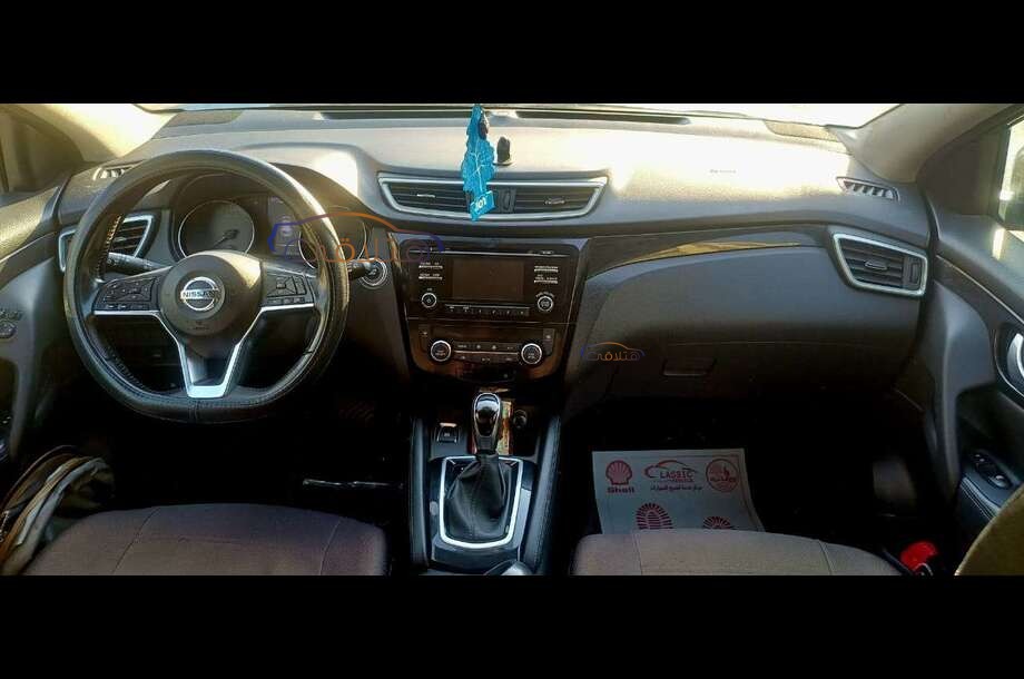 Qashqai Nissan أزرق