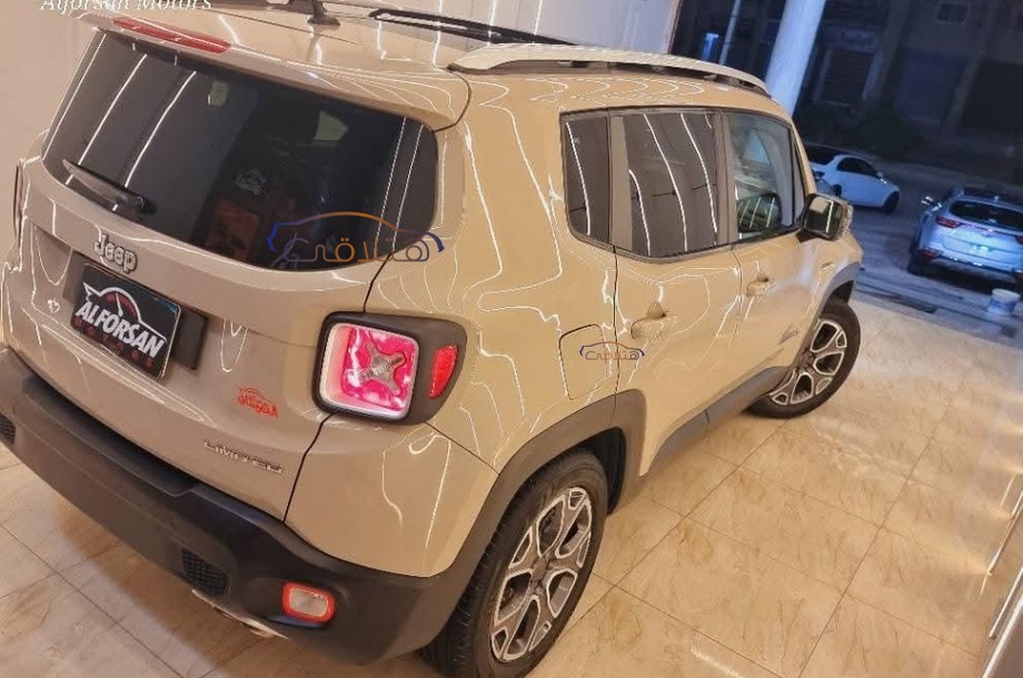 Renegade Jeep بيج