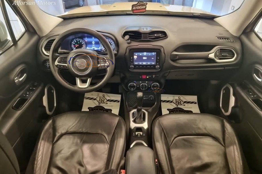 Renegade Jeep بيج