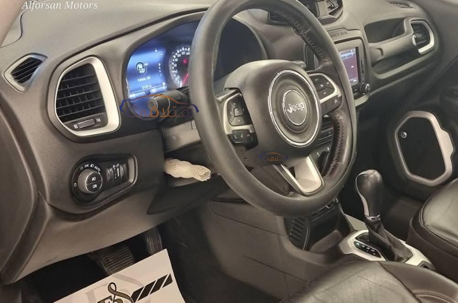 Renegade Jeep بيج