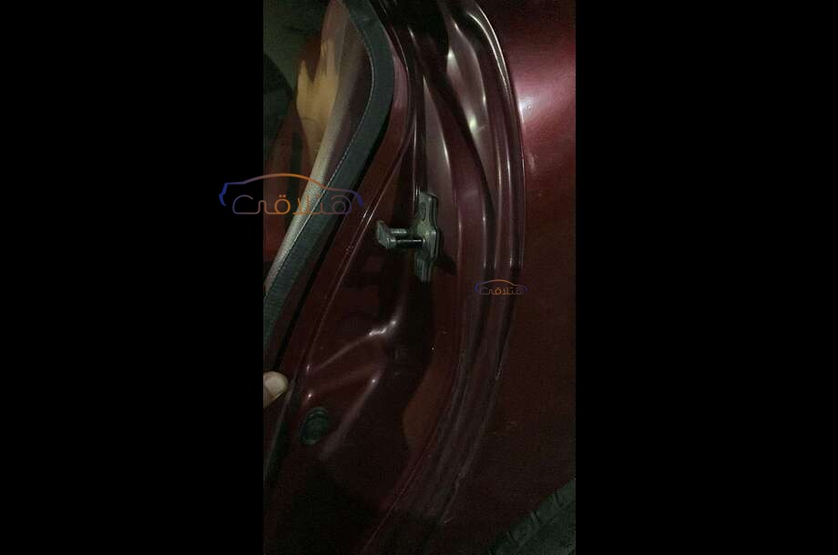 Lanos Daewoo احمر