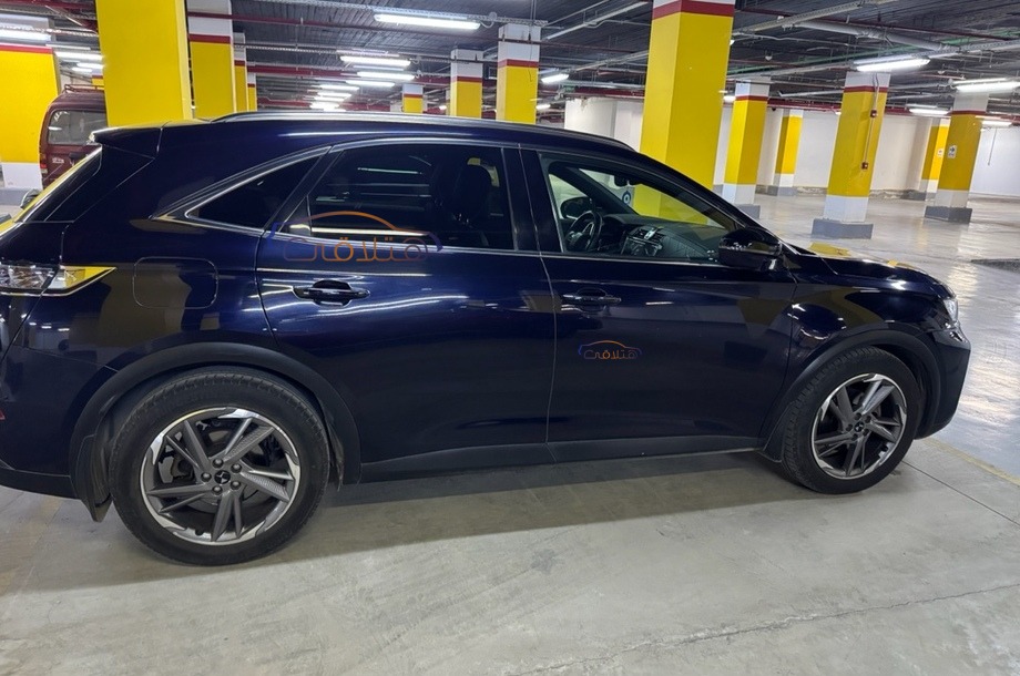 DS7 Ds الأزرق الداكن