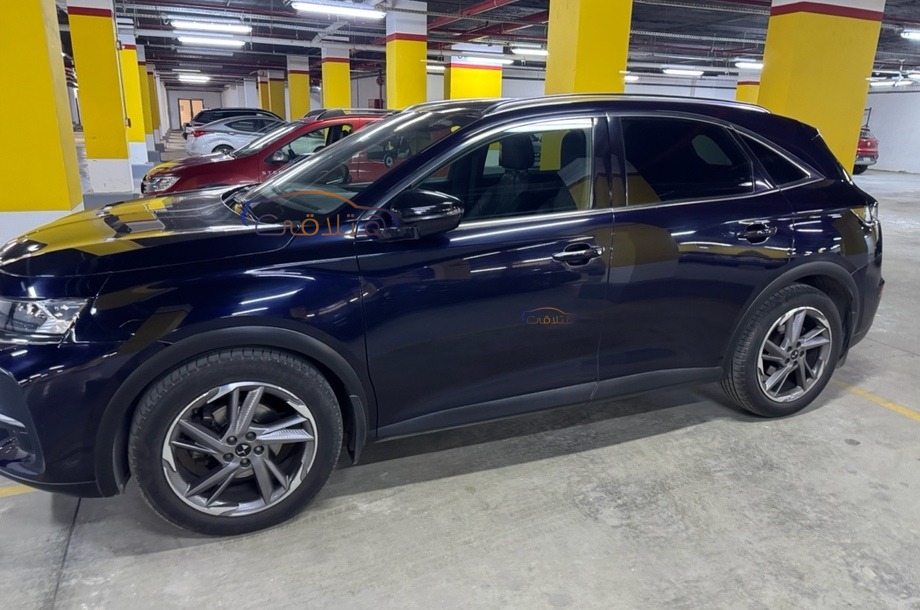 DS7 Ds الأزرق الداكن