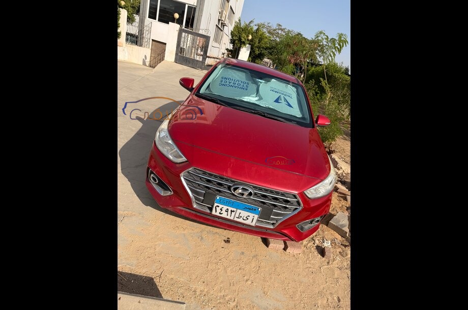 Accent HCI Hyundai Red