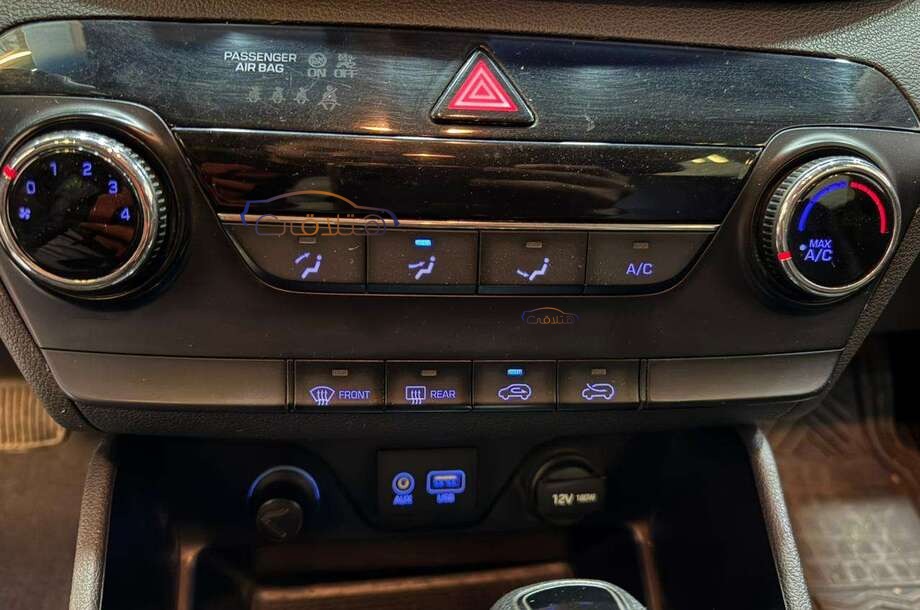 Tucson Hyundai Silver