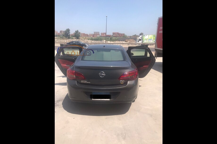 Astra Opel فيراني