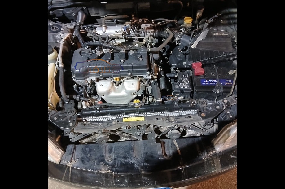 Sunny Nissan أسود