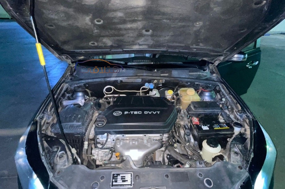 Optra Chevrolet رمادي