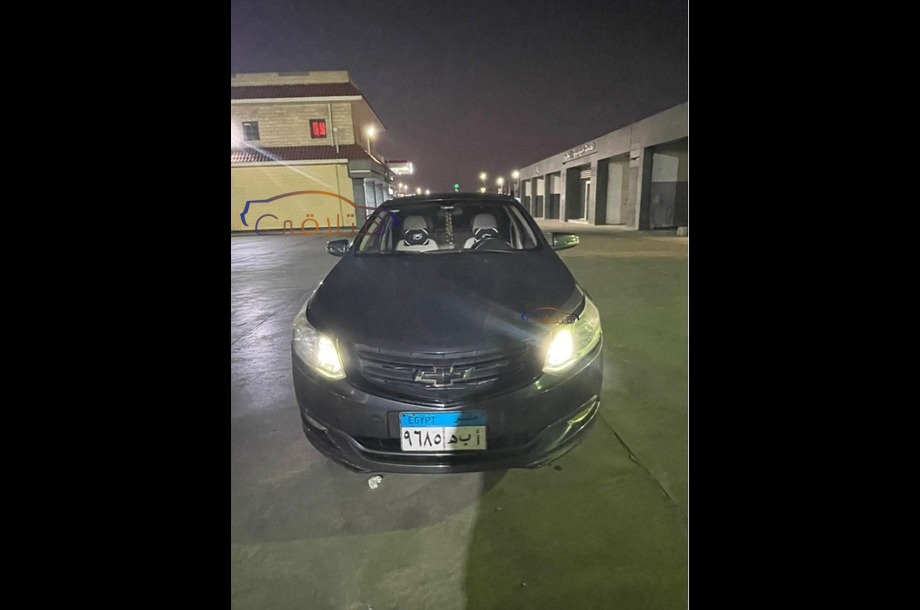 Optra Chevrolet رمادي