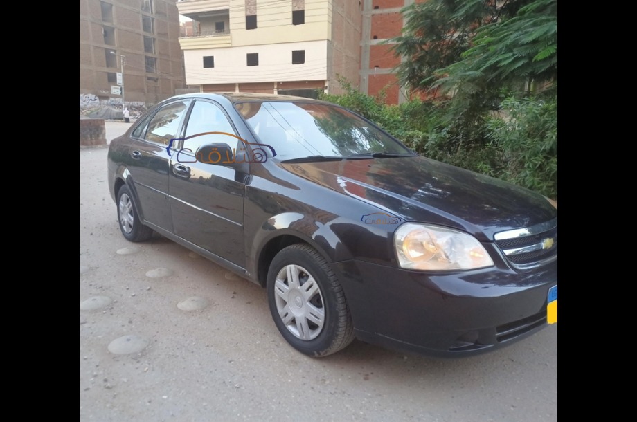 Optra Chevrolet أسود