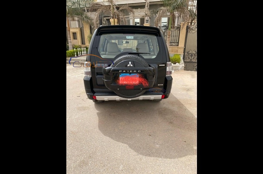 Pajero Mitsubishi Black