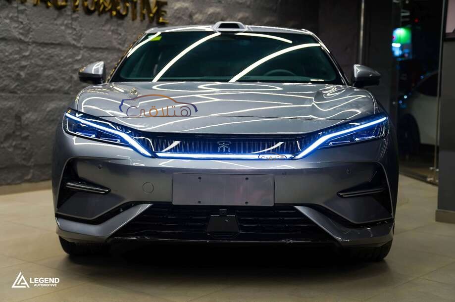 Song L Byd رمادي