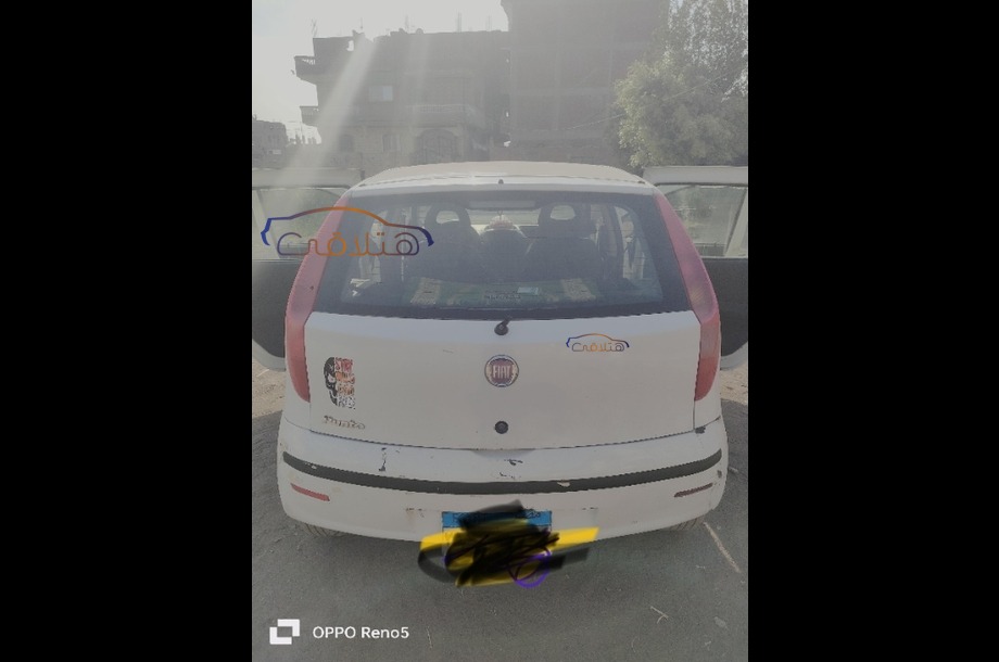 Punto Fiat أبيض