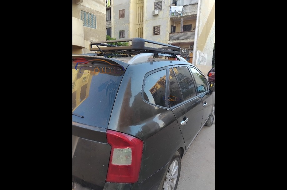 Carens Kia باذنجاني