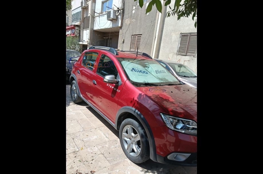 Sandero Step Way Renault Dark red