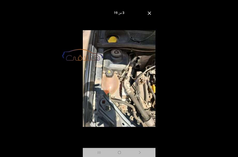 Logan Renault فضي