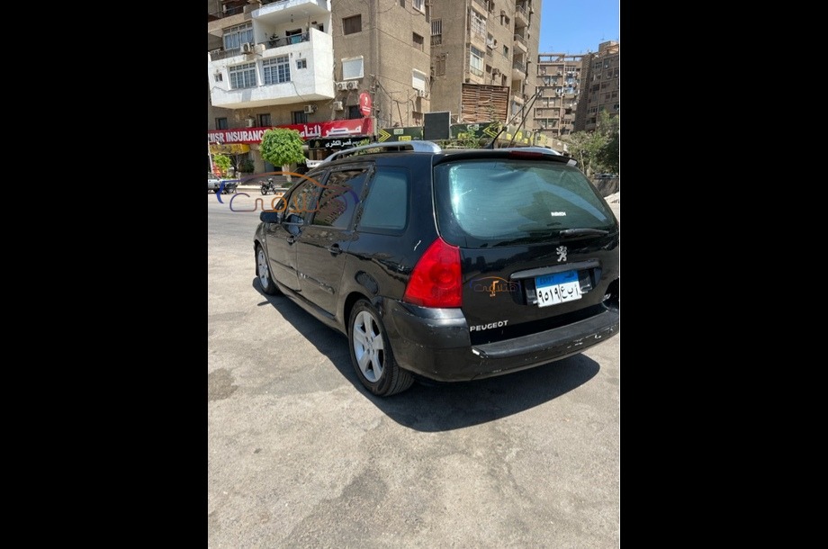 307 Peugeot أسود