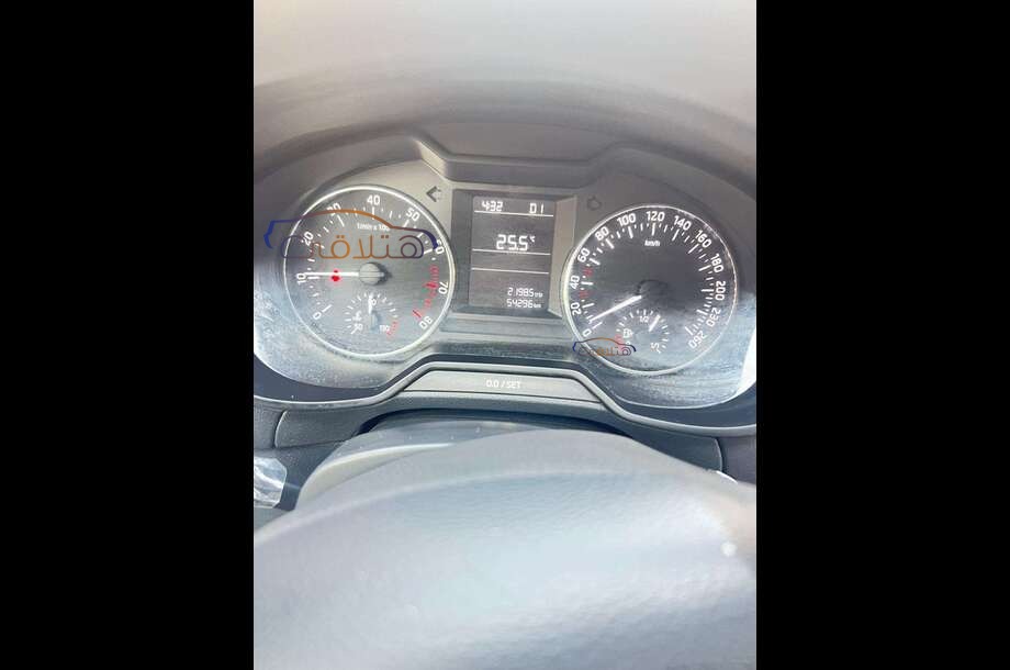 Octavia A7 Skoda أسود